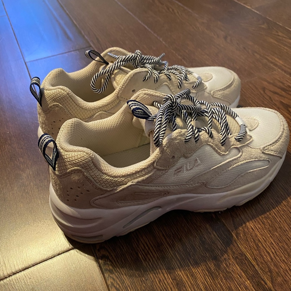 FILA Ray Tracer Chunky Sneaker